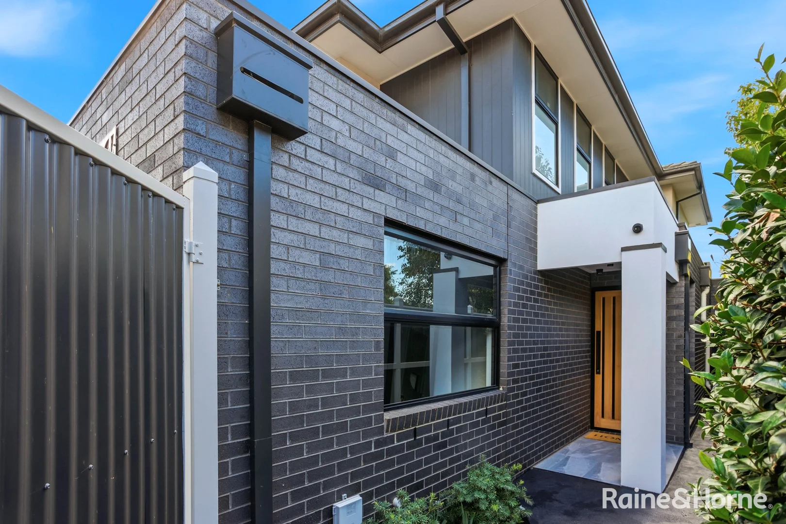 Additional image 18 of 90A Oxford Street, Newport VIC 3015