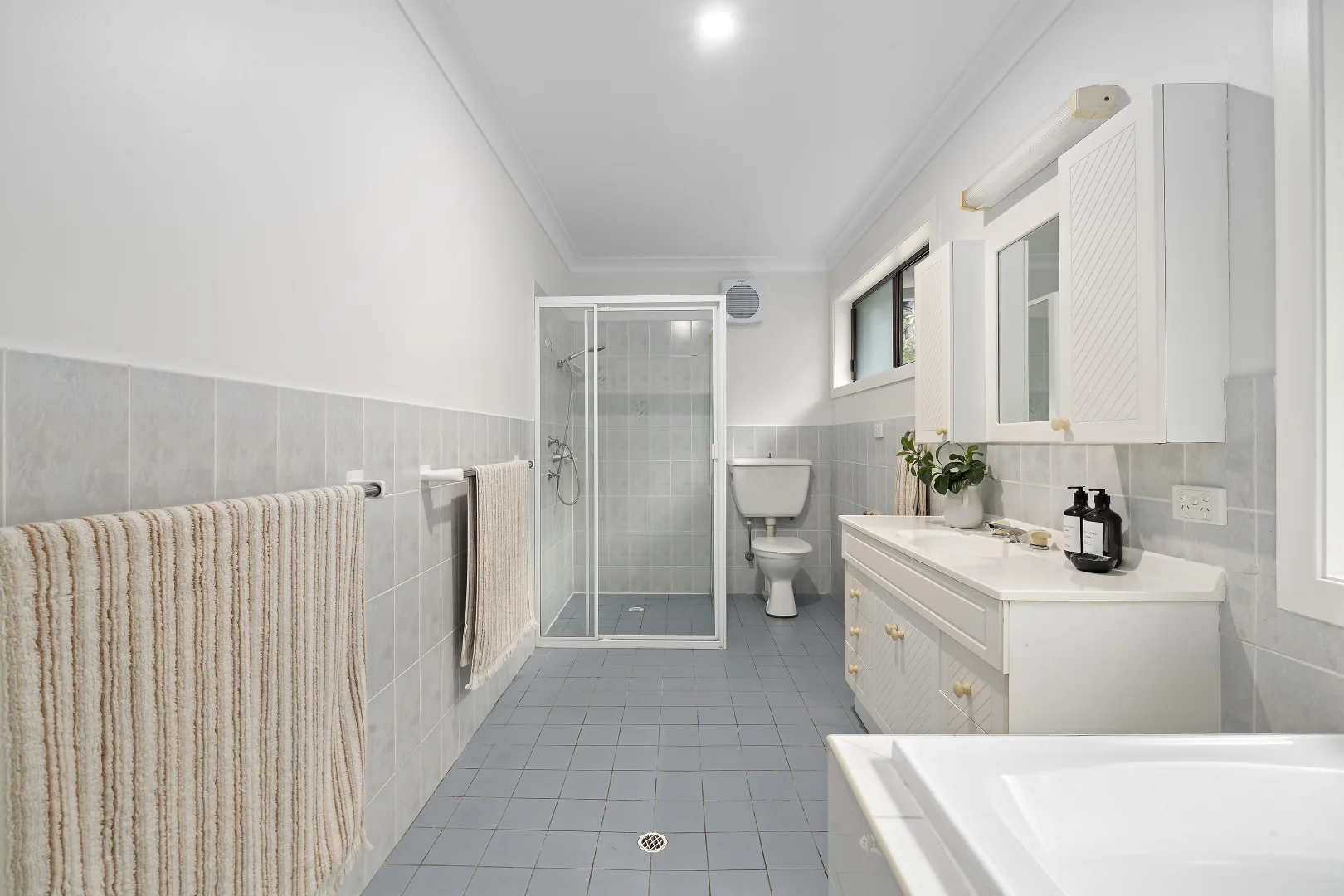 Additional image 14 of 160 Cove Boulevard, North Arm Cove NSW 2324