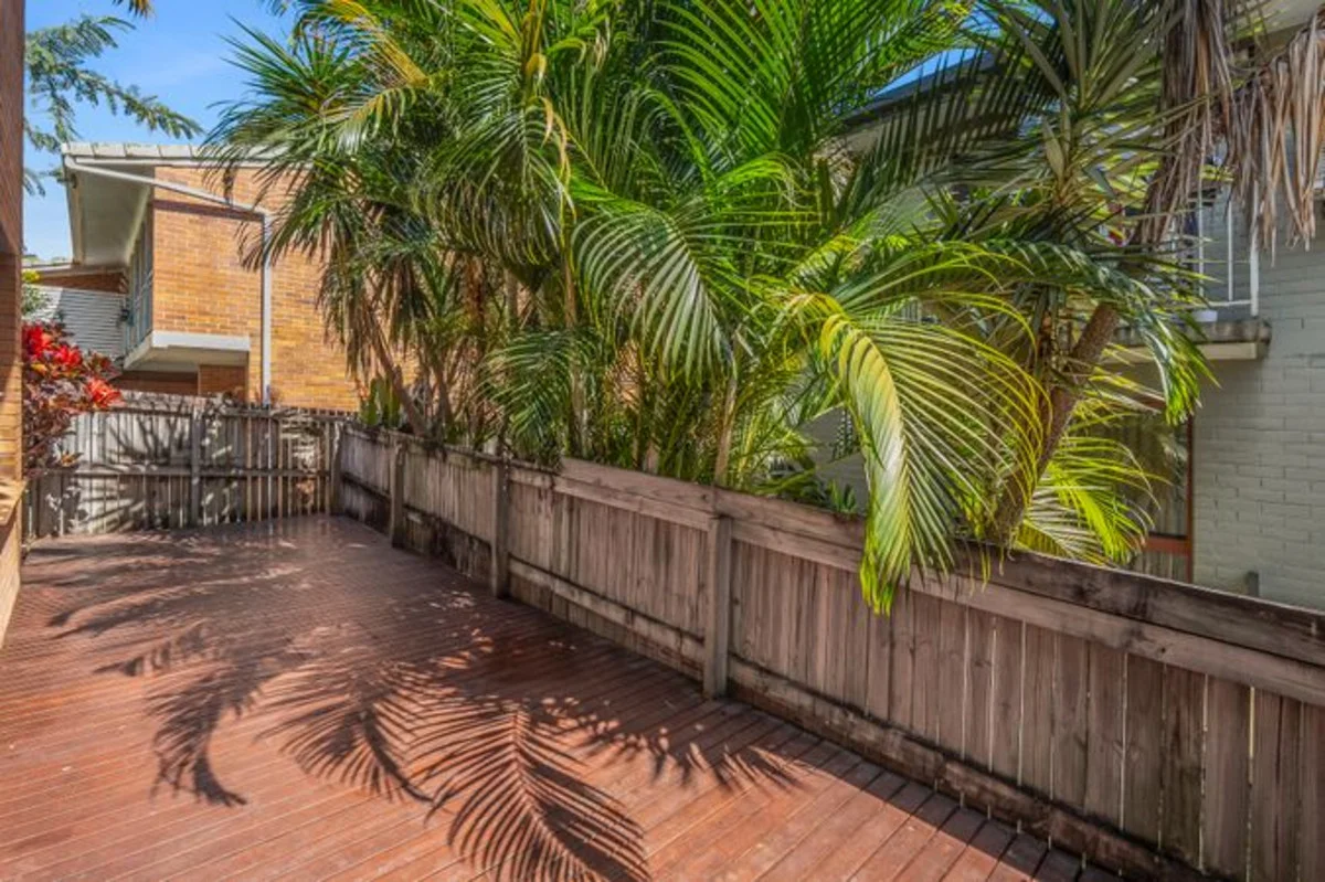 Additional image 9 of 6/28 Burleigh Street, Burleigh Heads QLD 4220