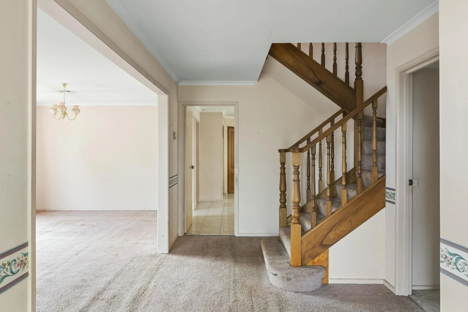 Additional image 7 of 4 Boyle Crescent, Mill Park VIC 3082
