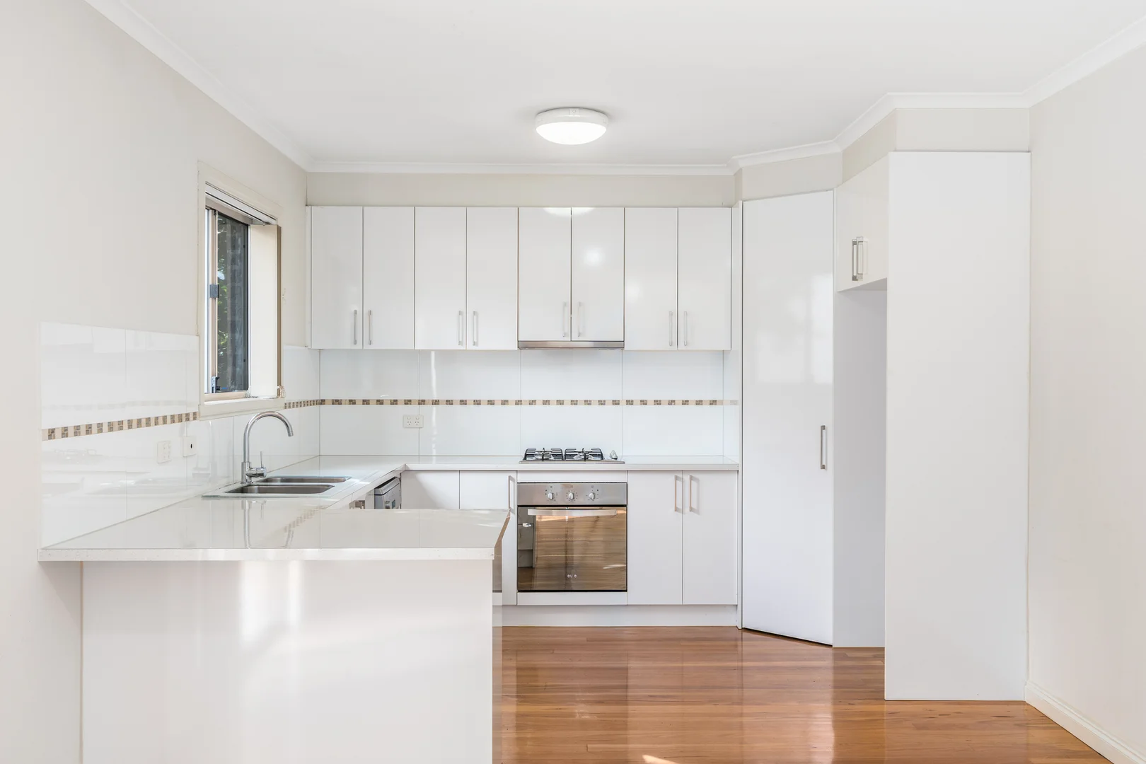 Additional image 3 of 2/33 Polwarth Crescent, Belmont VIC 3216