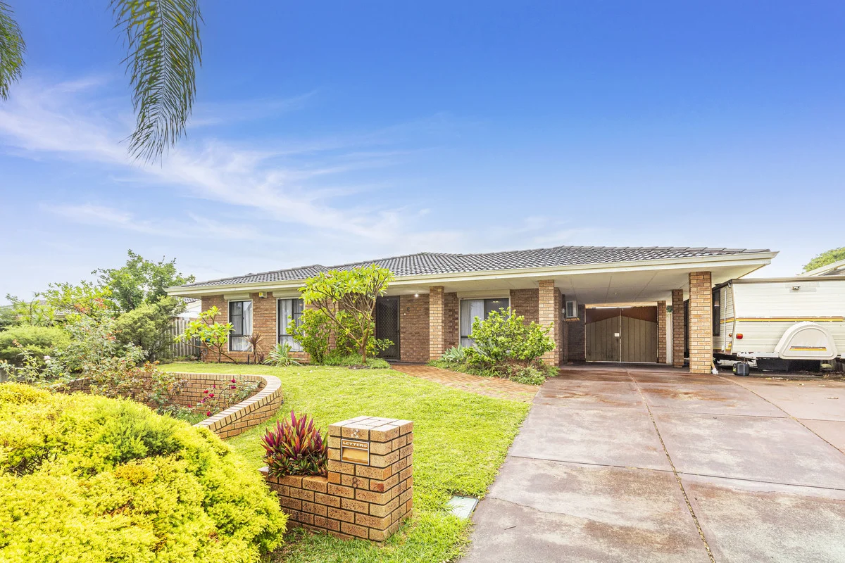 8 Chessington Way, Kingsley WA 6026