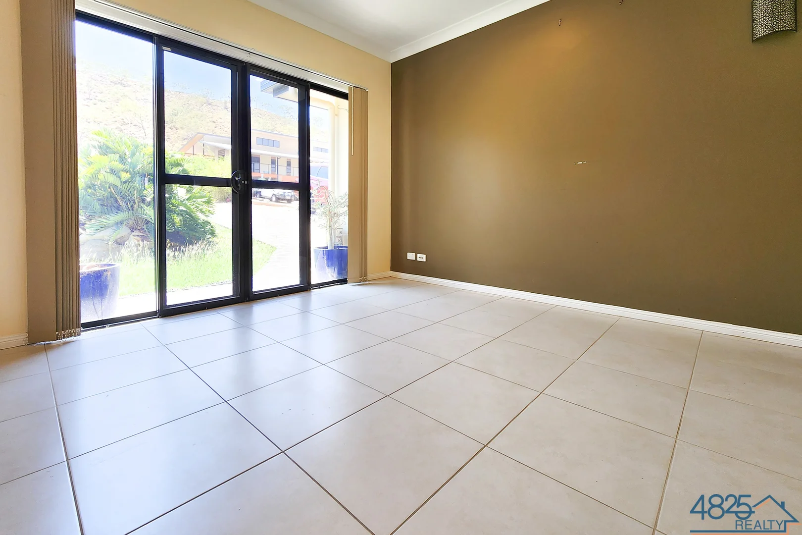 Additional image 12 of 16 Black Star Crescent, Mount Isa QLD 4825