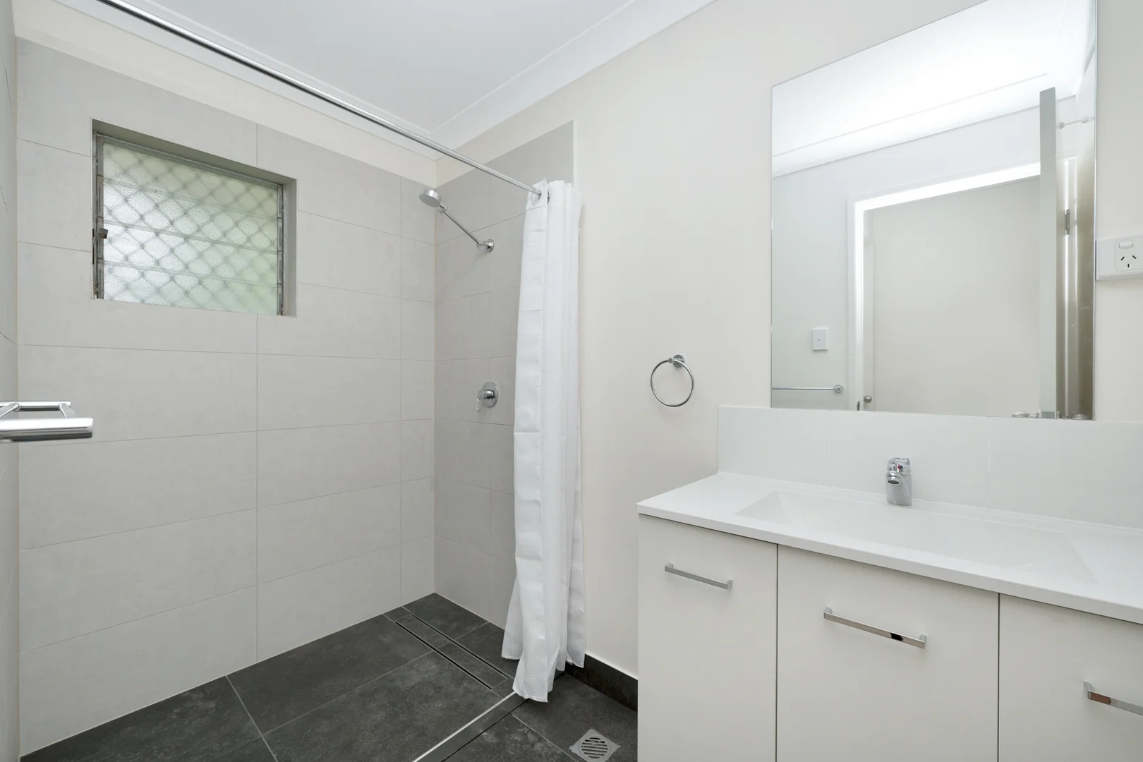 Additional image 5 of 2/165 Albert Street, Cranbrook QLD 4814