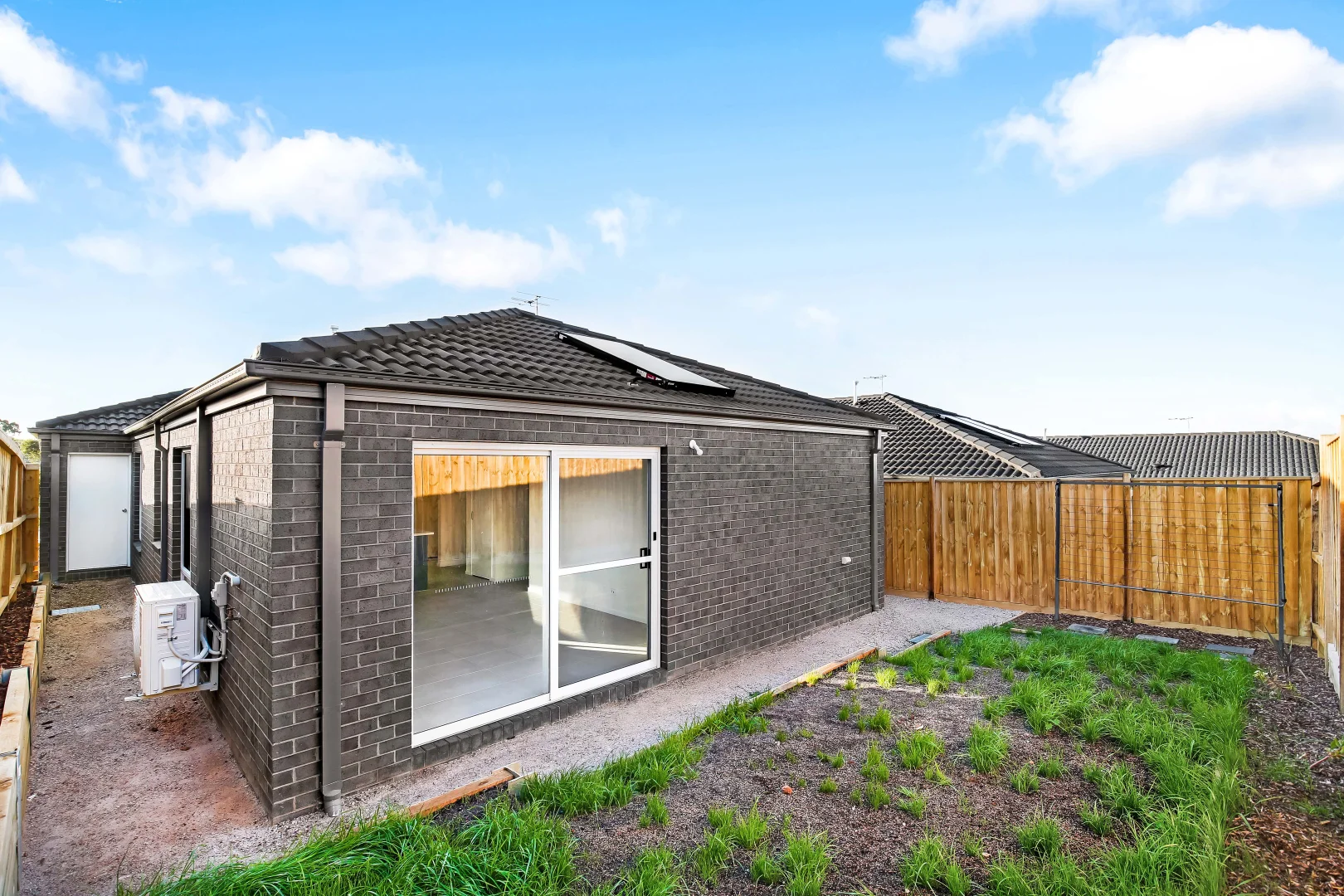 Additional image 11 of 96 Fantail Way, Brookfield VIC 3338