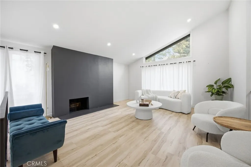 Additional image 5 of 10414 Andora Avenue, Chatsworth, CA 91311