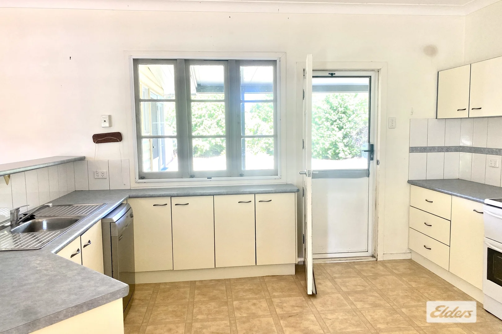 Additional image 9 of 12 Inverai Road, Chinchilla QLD 4413