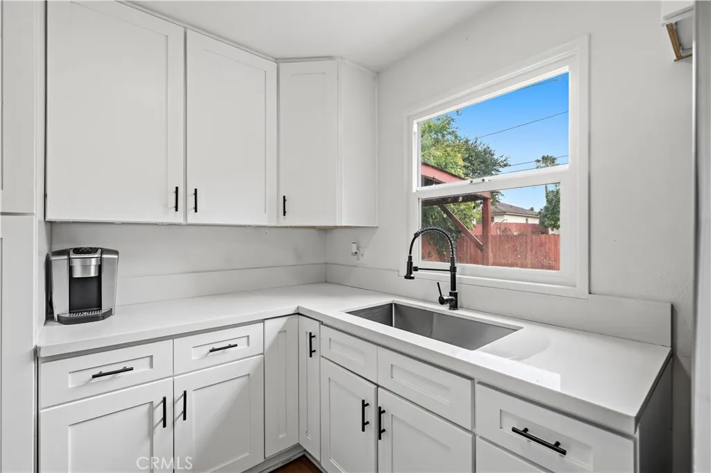 Additional image 20 of 555 E G Street, Ontario, CA 91764