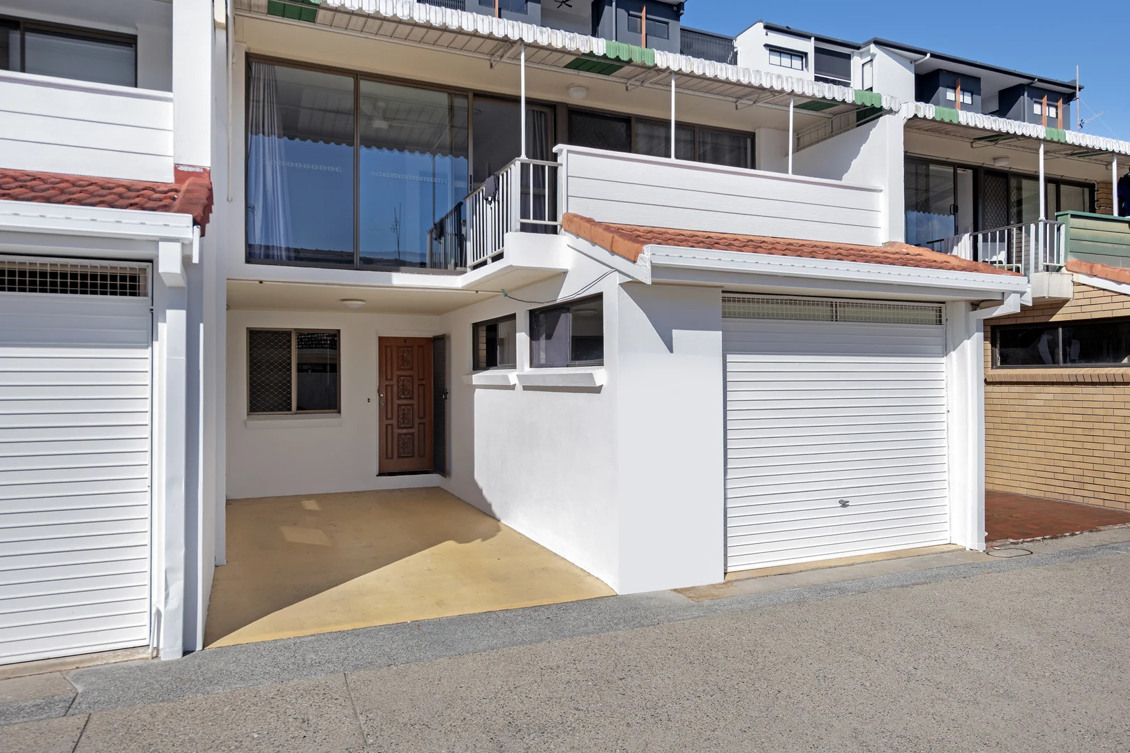 Additional image 17 of 3/11 Hooker Boulevard, Broadbeach Waters QLD 4218