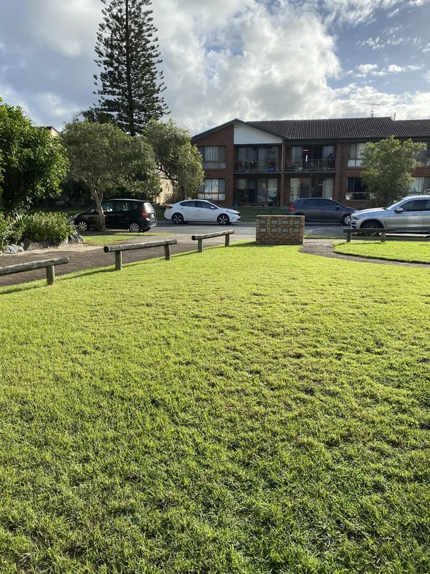 Additional image 7 of 2/8 Christina Court, Mermaid Waters QLD 4218