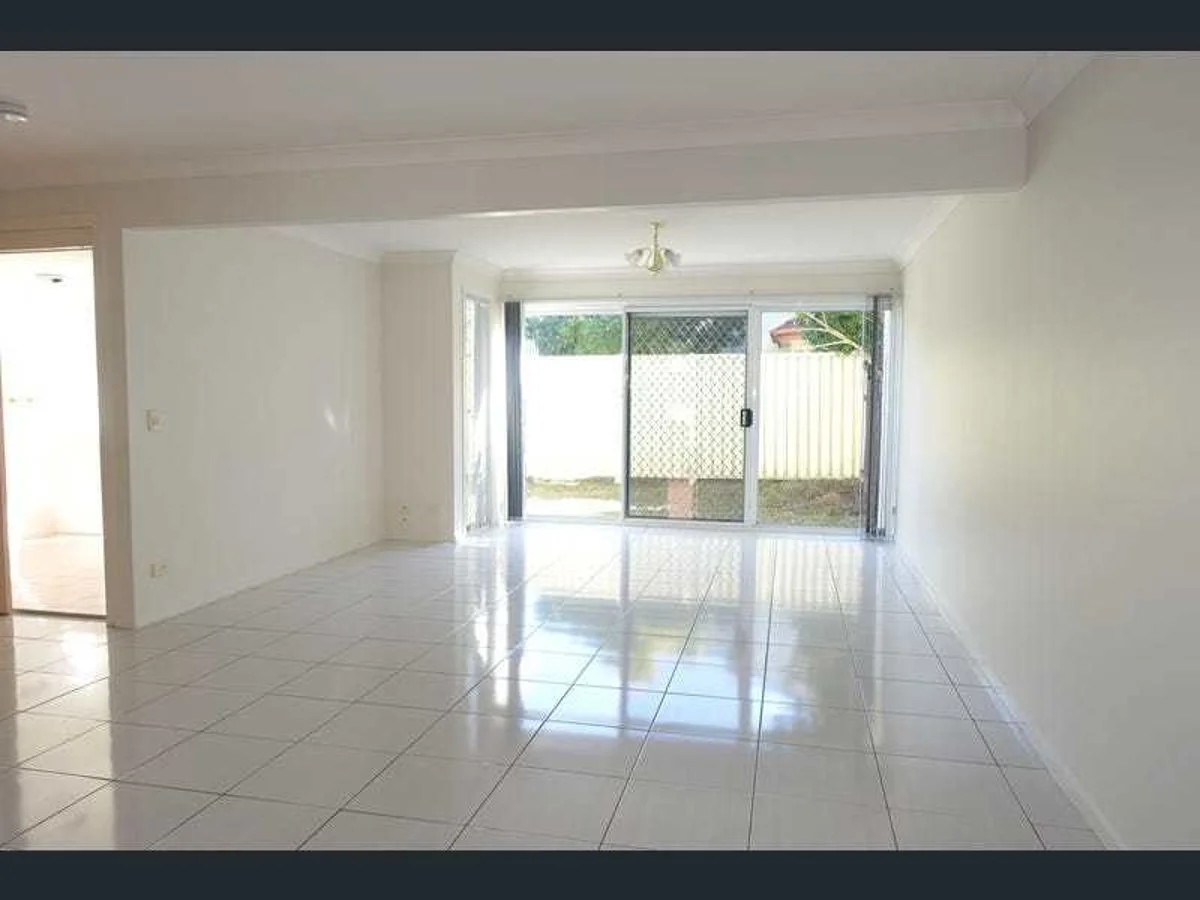 Additional image 3 of 16 3 Lani Street, Wishart QLD 4122