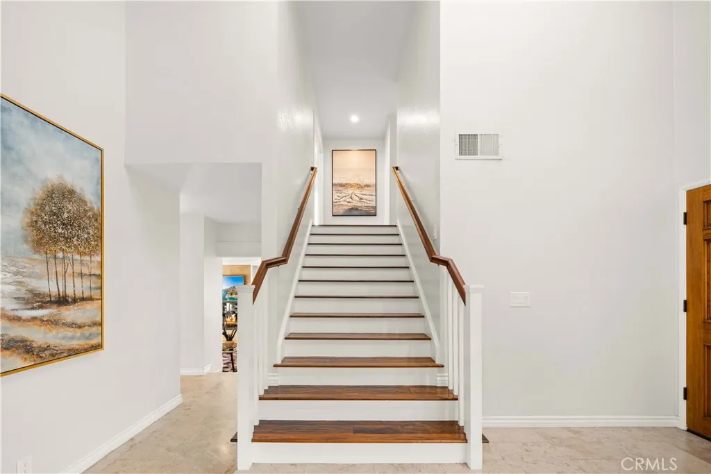 Additional image 25 of 41 Hermosa, Irvine, CA 92620