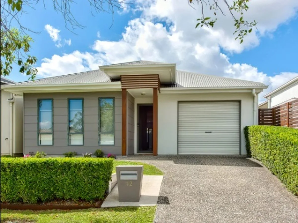 12 Moreton St, Fitzgibbon QLD 4018