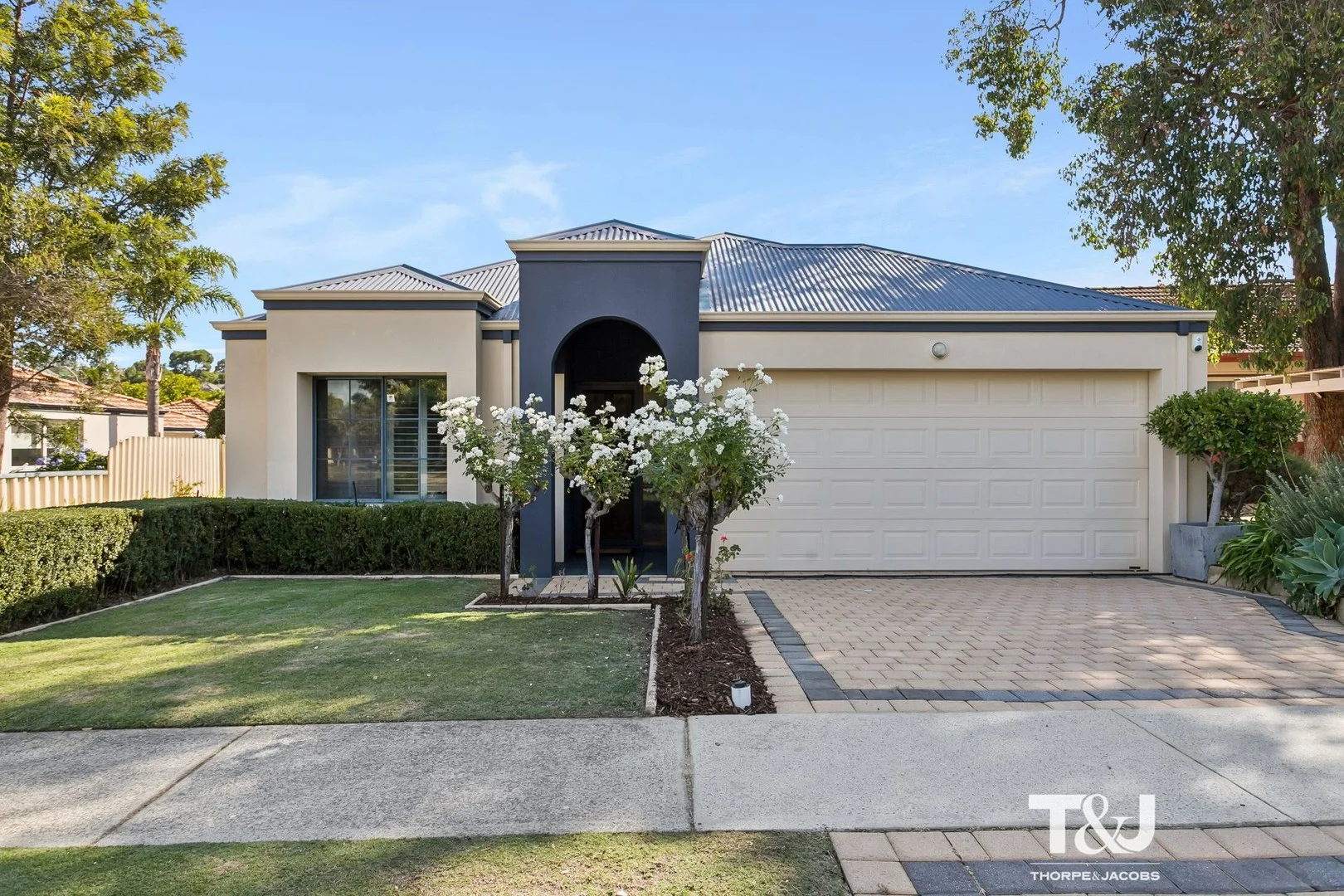 129A Ravenscar Street, Doubleview WA 6018