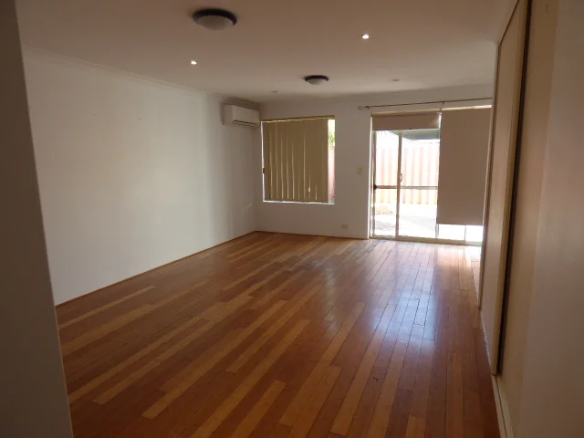 Additional image 3 of 7/11 Norbertine Cl, Queens Park WA 6107
