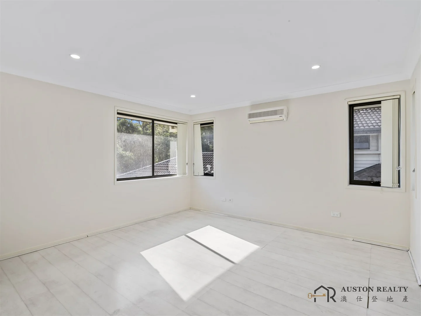 Additional image 8 of 16 LOCKWOOD PLACE, Molendinar QLD 4214