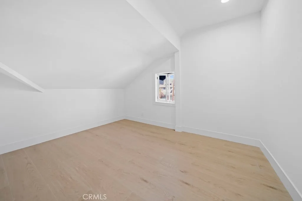 Additional image 33 of 1676 W 24th St, Los Angeles, CA 90007