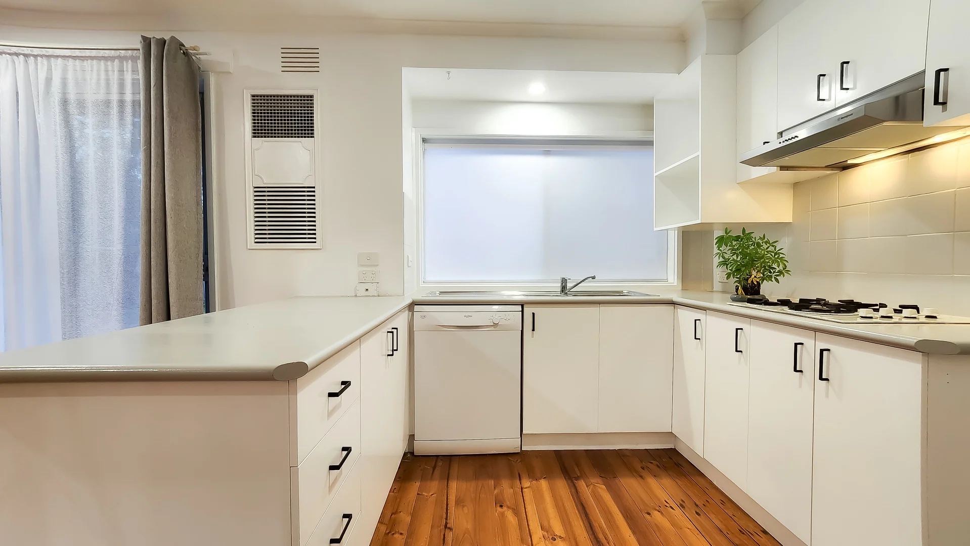 Additional image 7 of 24 Hood Crescent, Sunbury VIC 3429