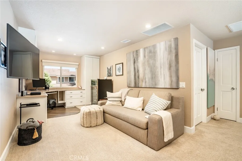 Additional image 22 of 7892 Waterfall Cir, Huntington Beach, CA 92648