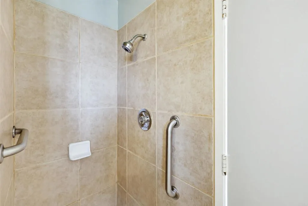 Additional image 27 of 7128 Jacmar Avenue, San Diego, CA 92114