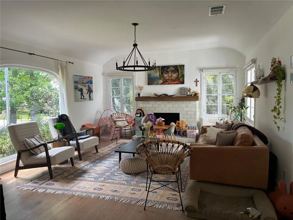Additional image 51 of 1195 N Chester Avenue, Pasadena, CA 91104