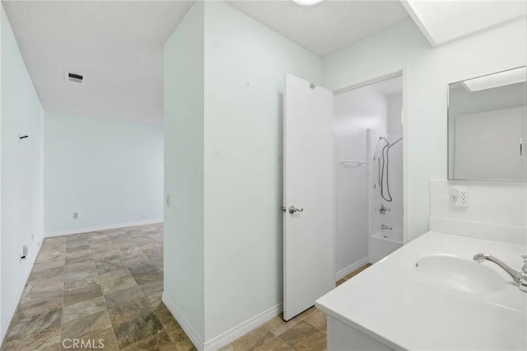 Additional image 26 of 23117 Village 23 Vlg, Camarillo, CA 93012