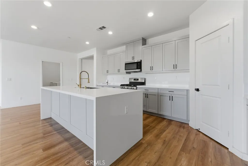 Additional image 10 of 10710 Brookfield Drive, Riverside, CA 92505