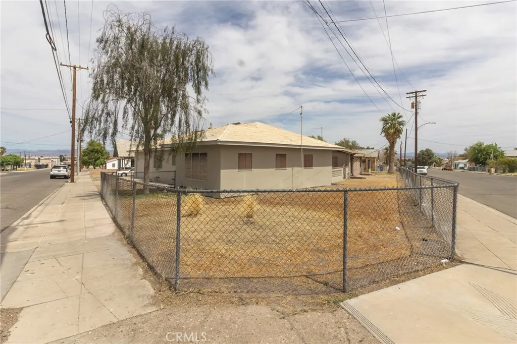 630 Acoma Street, Needles, CA 92363