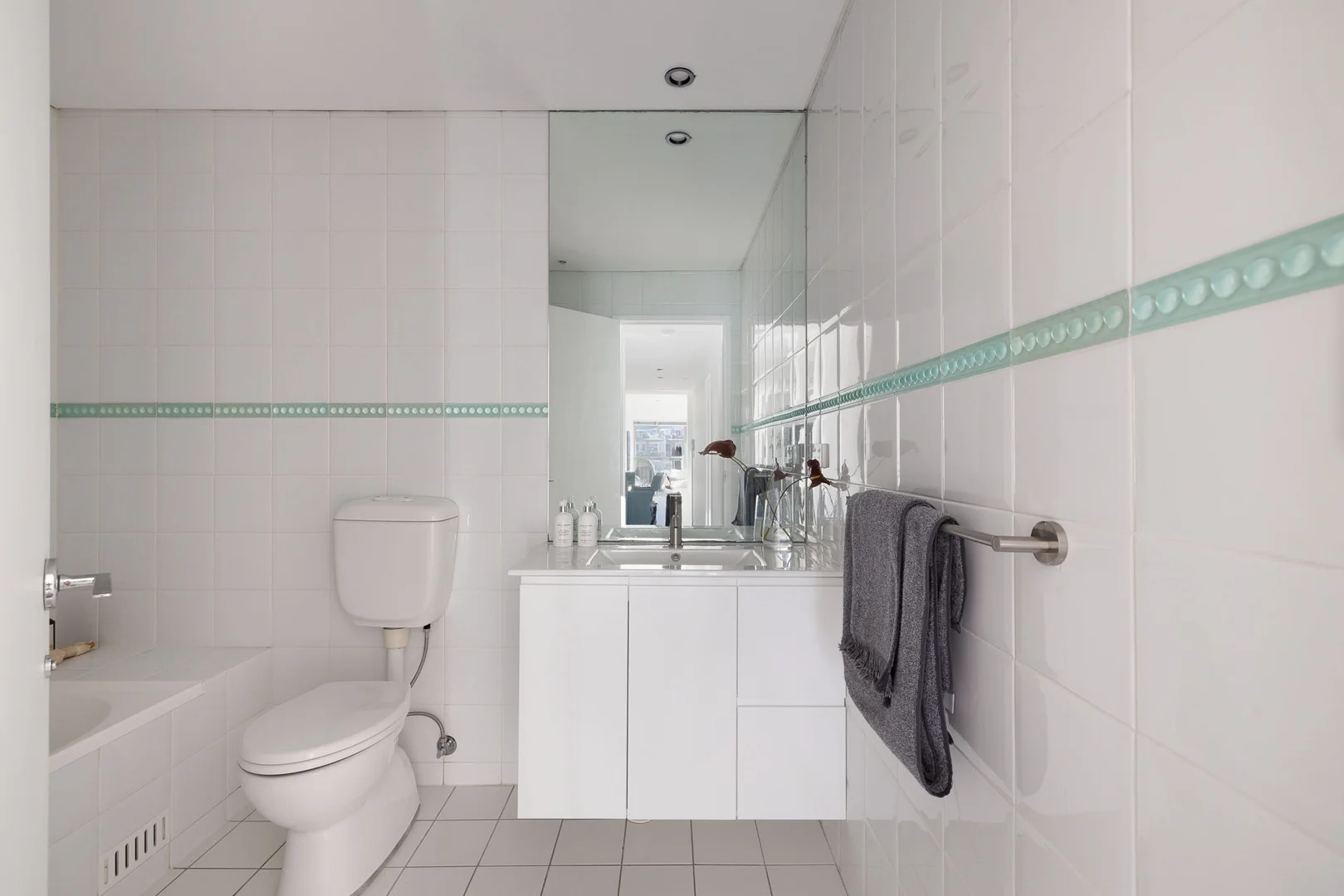 Additional image 15 of 615/105-113 Campbell Street, Surry Hills NSW 2010