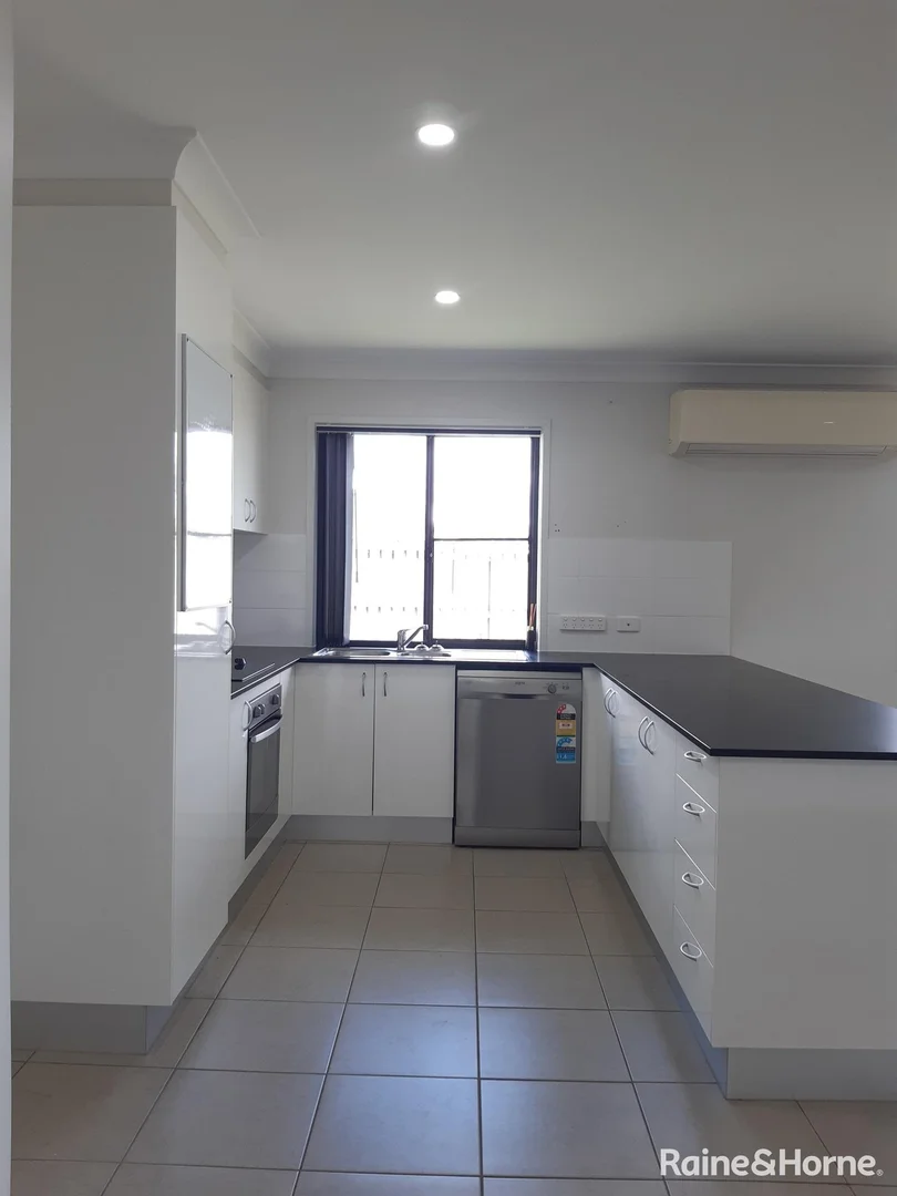 Additional image 3 of 50 Devereux Street, Rural View QLD 4740