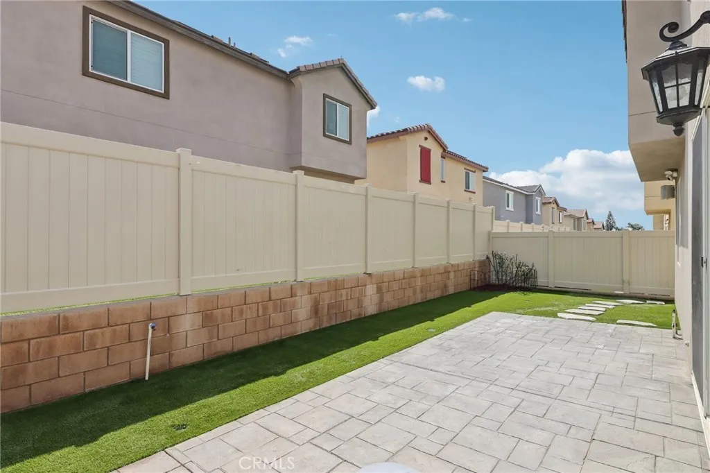 Additional image 34 of 833 S Sumac Lane, Rialto, CA 92376