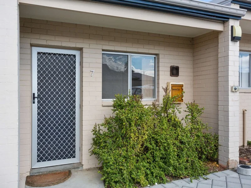 Additional image 2 of 7/307 Wharf Street, Queens Park WA 6107