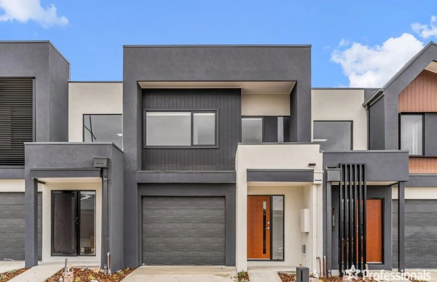 56 Verona Crescent, Fraser Rise VIC 3336