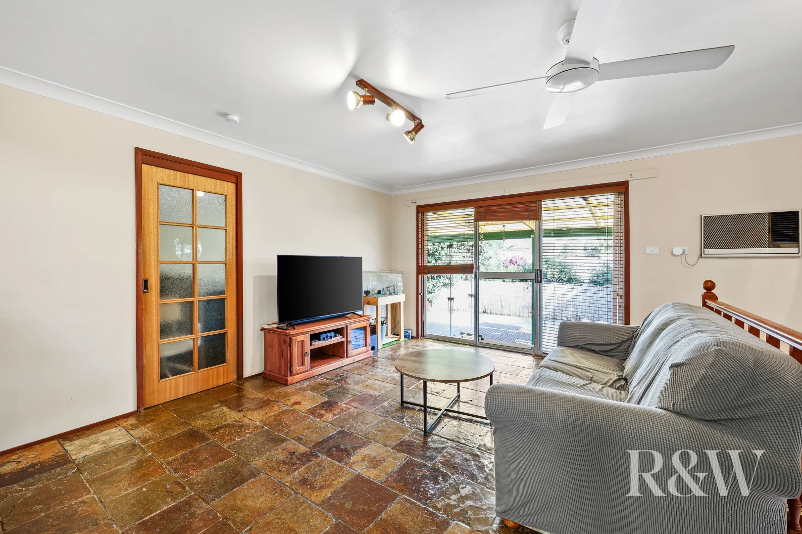 Additional image 8 of 48 ATHEL TREE CRESCENT, Bradbury NSW 2560