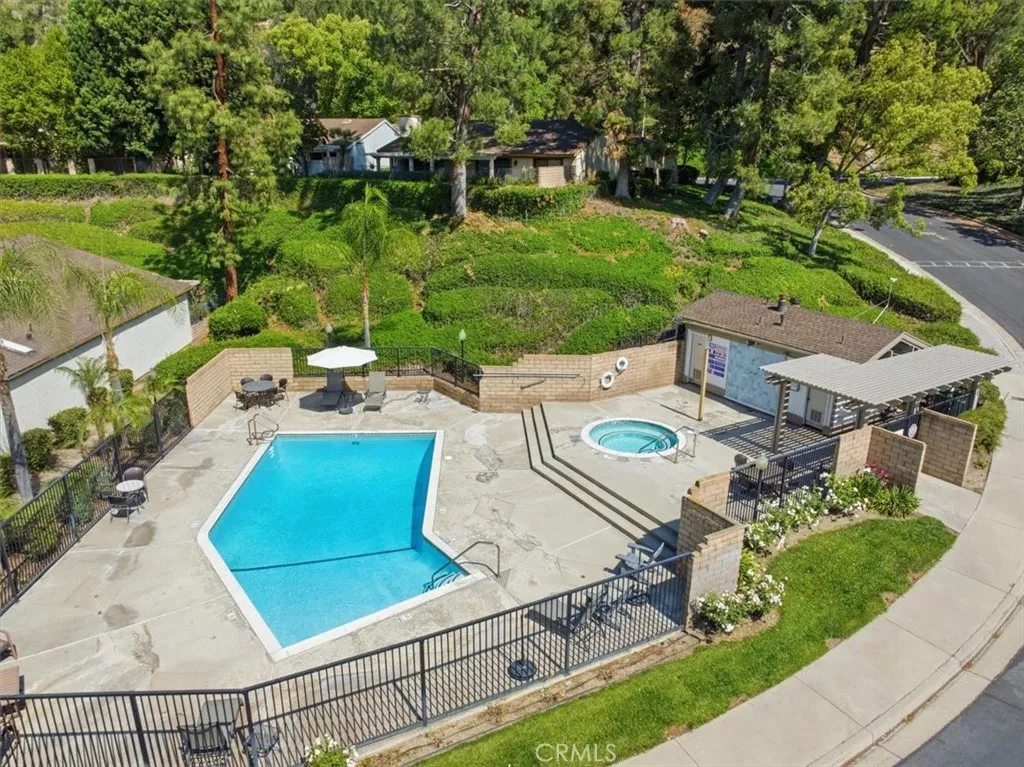 Additional image 64 of 702 Via Zapata, Riverside, CA 92507