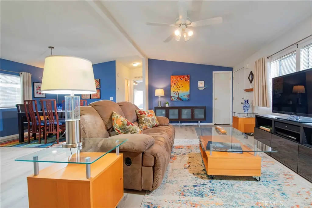 Additional image 10 of 11401 Topanga Canyon Blvd Unit 77, Chatsworth, CA 91311