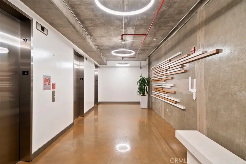 Additional image 19 of 645 W 9th St #424, Los Angeles, CA 90015