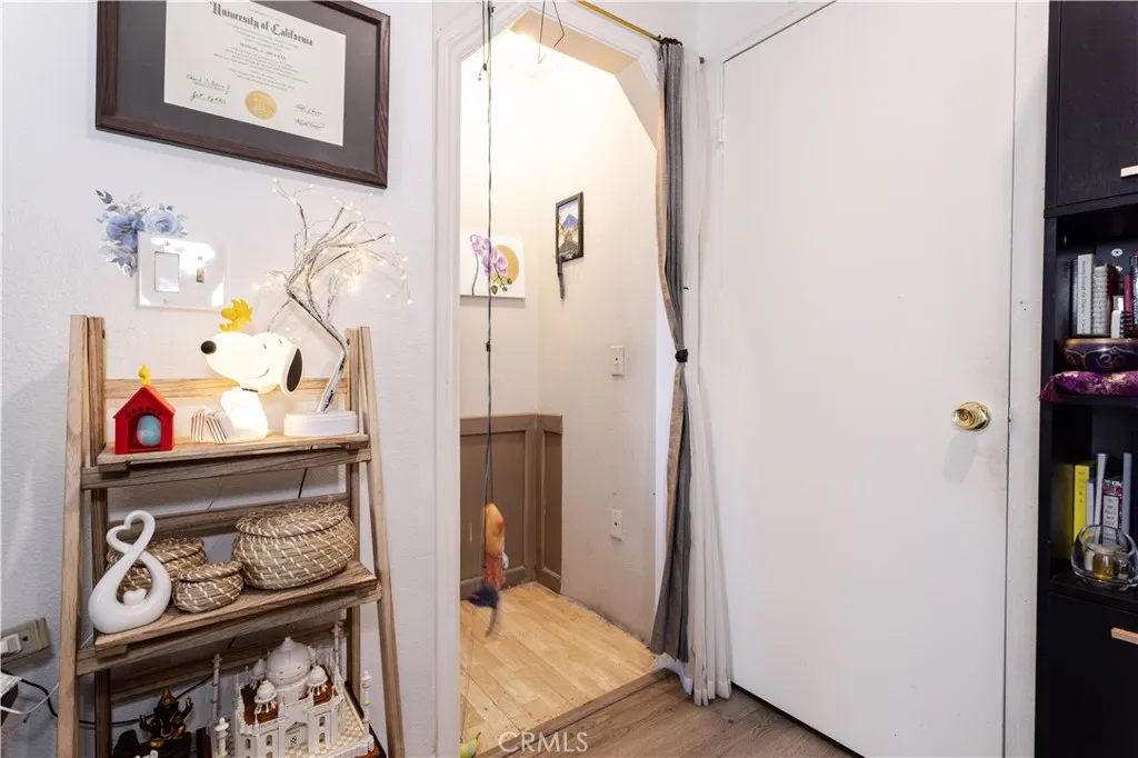 Additional image 43 of 14325 Terra Bella St, Panorama City, CA 91402