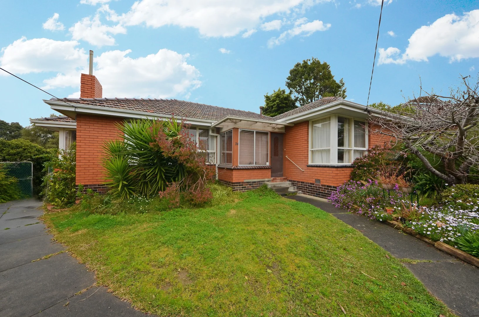 24 Delmore Crescent, Glen Waverley VIC 3150