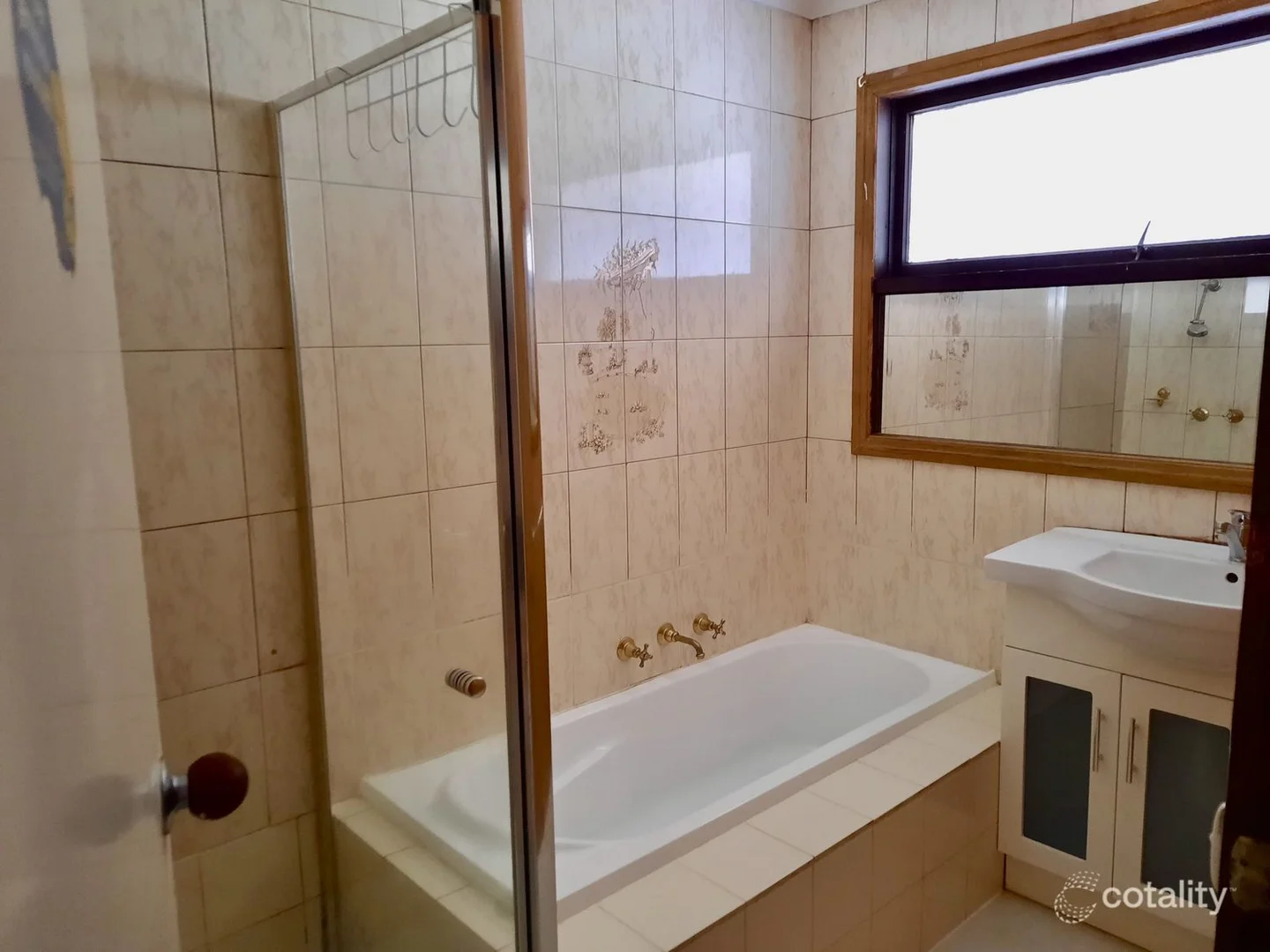 Additional image 5 of 45 Huskisson Avenue, Lalor VIC 3075