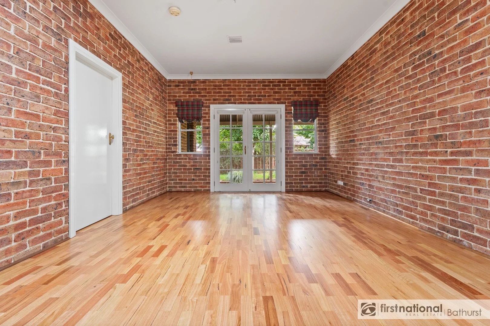 Additional image 10 of 10 Trinity Drive, Kelso NSW 2795
