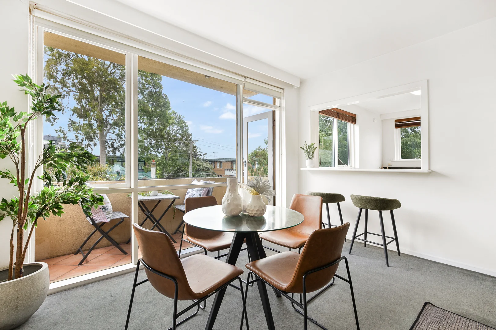 Additional image 3 of 4/44 Robe Street, St Kilda VIC 3182