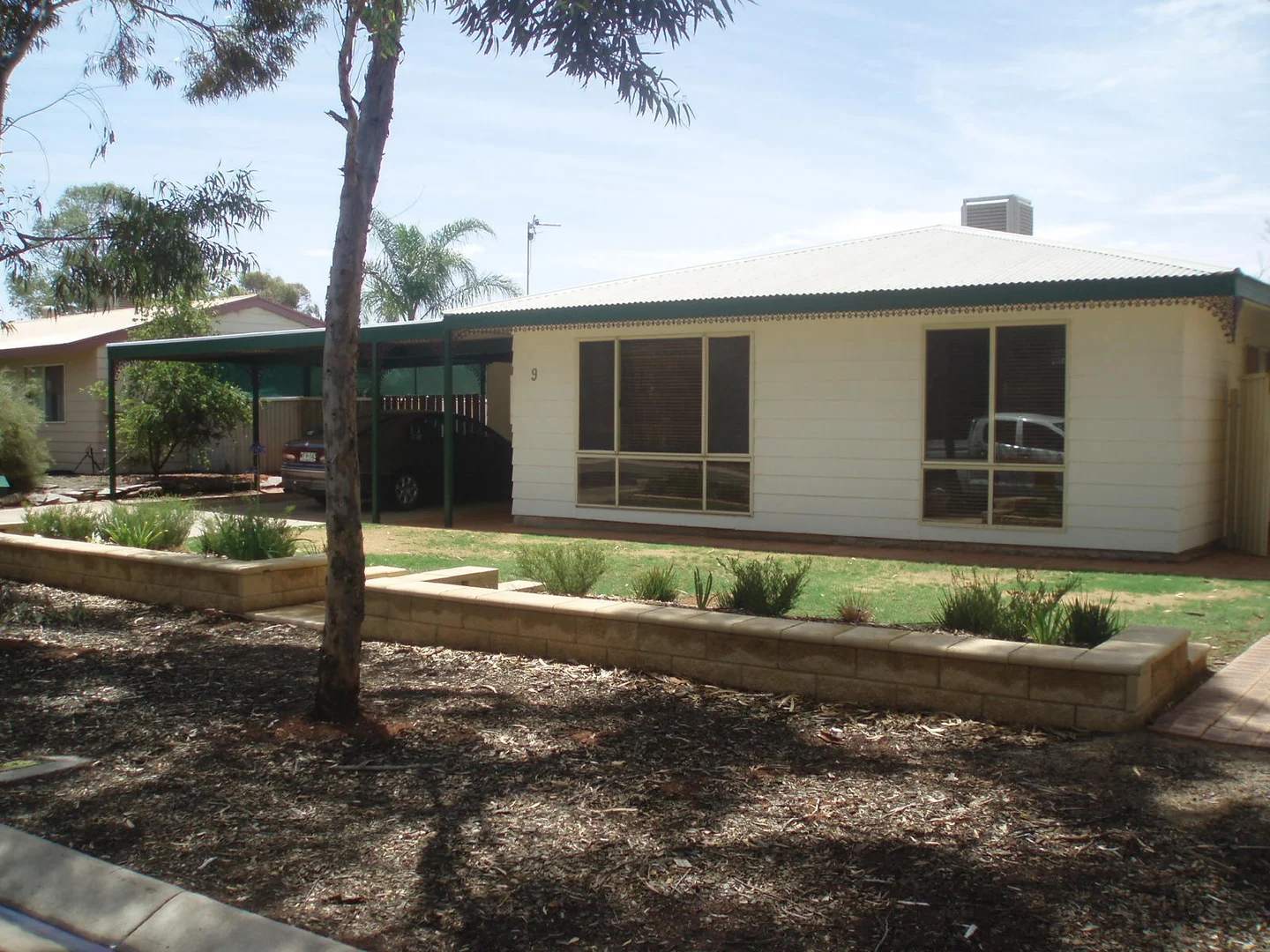 Additional image 2 of 9 Hermit Street, Roxby Downs SA 5725