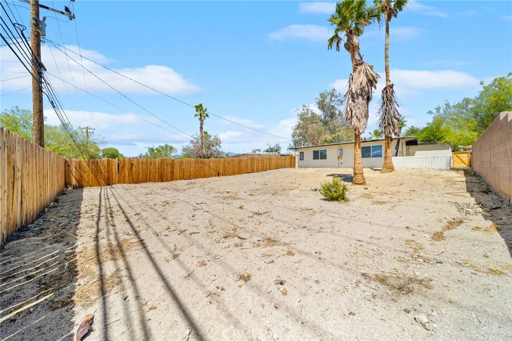 Additional image 25 of 66725 Granada Avenue, Desert Hot Springs, CA 92240