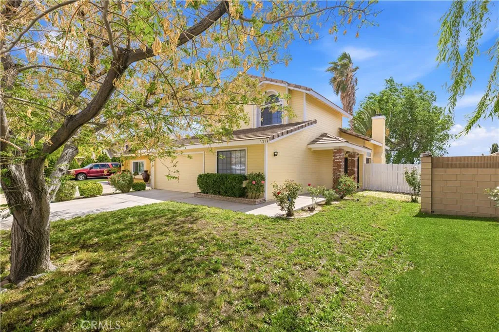 Additional image 2 of 1212 W Ave H4, Lancaster, CA 93534