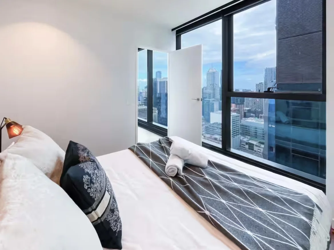 Additional image 3 of 4209/285 La Trobe Street, Melbourne VIC 3000