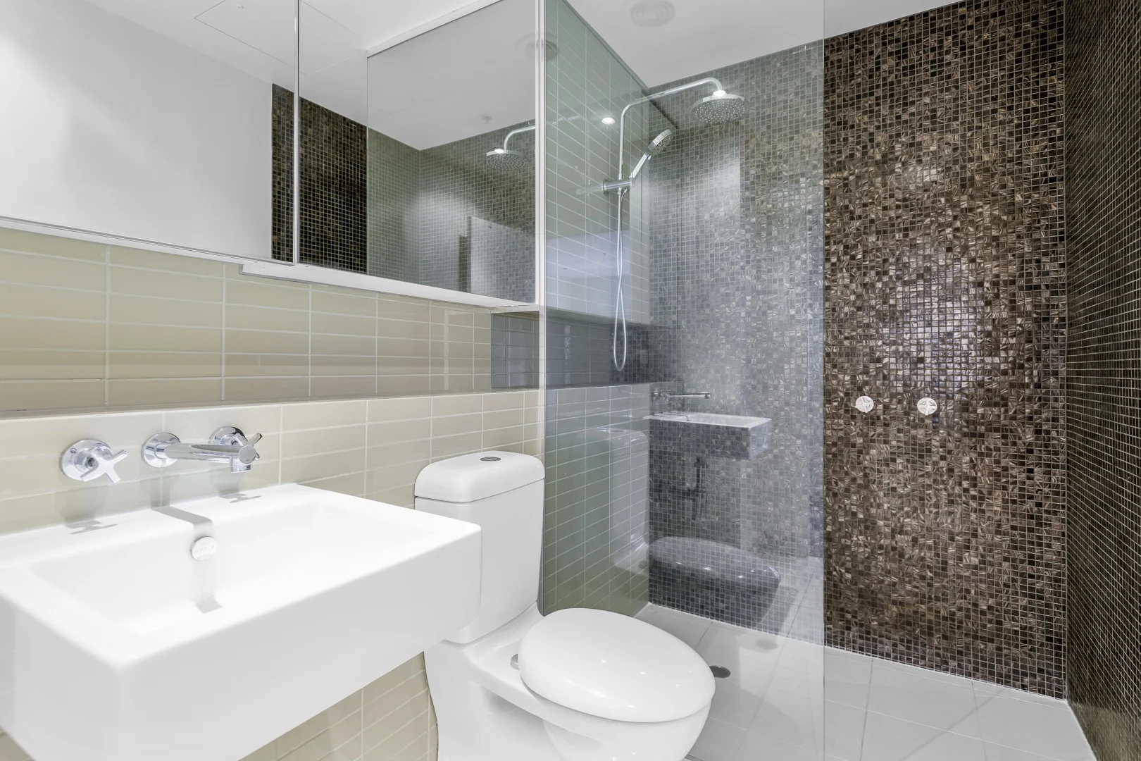 Additional image 8 of 713/55 Queens Road, Melbourne VIC 3004