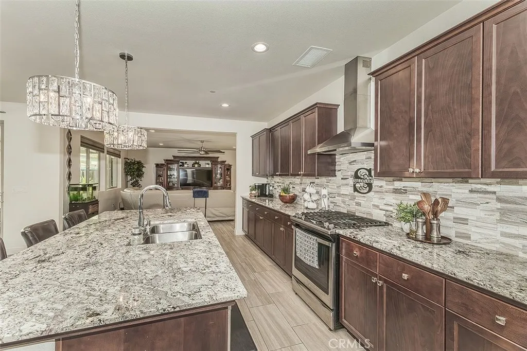 Additional image 14 of 877 Treasure Hills Dr, Madera, CA 93636