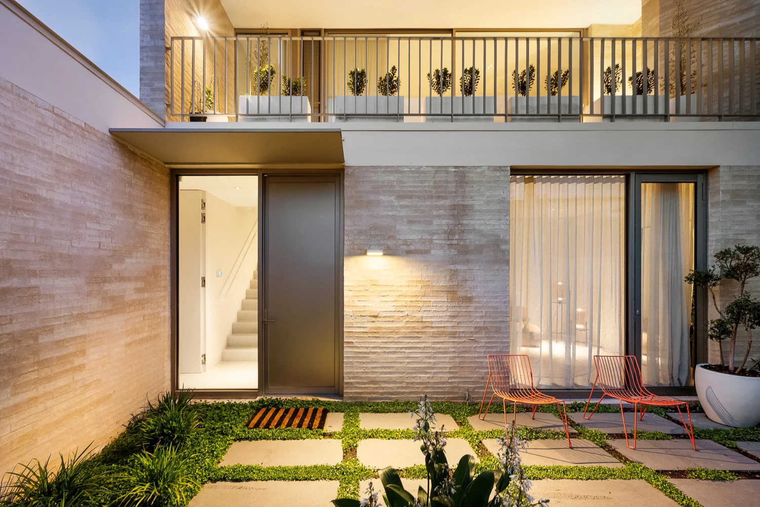 Additional image 2 of 8A Wattletree Road, Armadale VIC 3143
