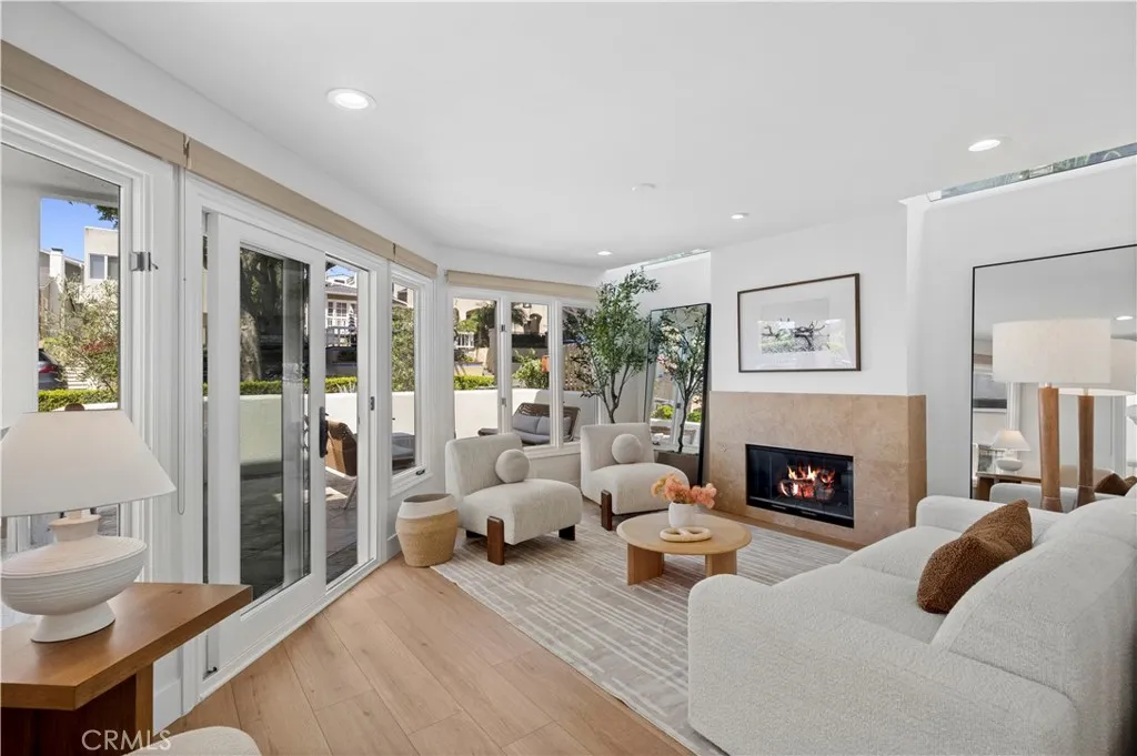 Additional image 22 of 708 Iris Avenue Unit A, Corona Del Mar, CA 92625